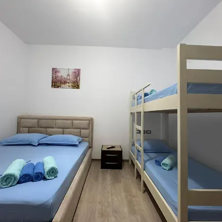 Brilant 호텔 Vlorë