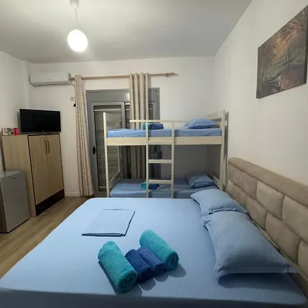 호텔 Brilant Vlorë